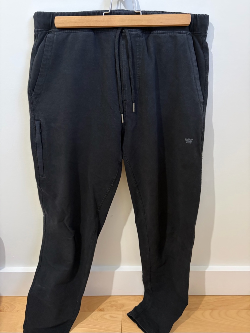 Mack Weldon Black Jogger Sweatpants with Drawstring